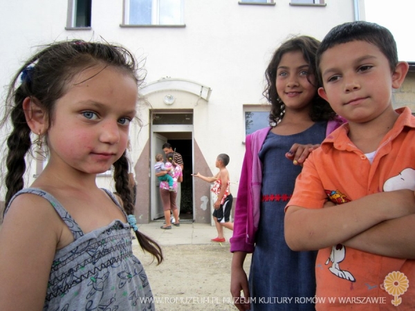 Wakacje na podw&oacute;rku (Polska Roma-Żywiec)