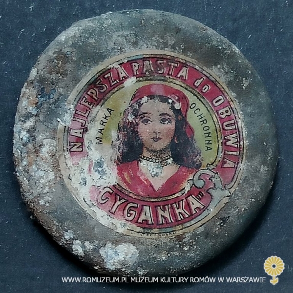 "Najlepsza pasta do obuwia Cyganka"